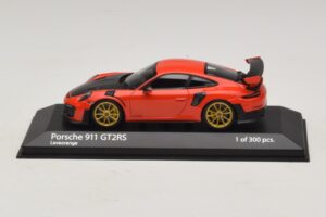 Porsche 911 991.2 GT2 RS Narancssárga Minichamps 1:43 410067229 Fém