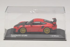 Porsche 911 991.2 GT2 RS Piros Minichamps 1:43 410067227 Fém – 4. kép a 5-ből