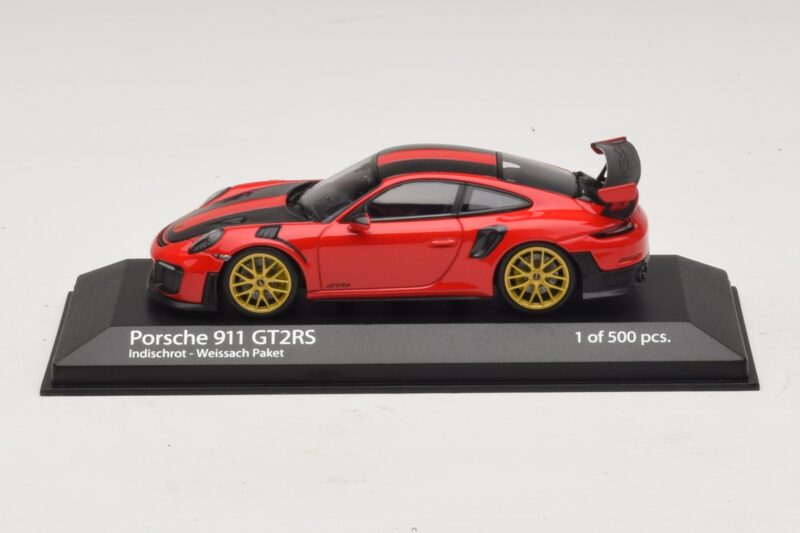 Porsche 911 991.2 GT2 RS Weissach Package Piros Minichamps 1:43 410067221 Fém