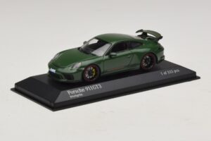 Porsche 911 991.2 GT3 Zöld Minichamps 1:43 410066028 Fém – 2. kép a 5-ből