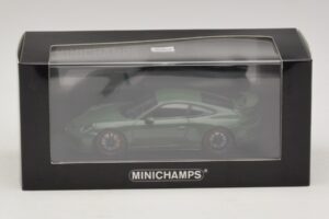 Porsche 911 991.2 GT3 Zöld Minichamps 1:43 410066028 Fém – 5. kép a 5-ből