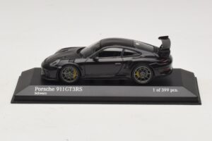 Porsche 911 991.2 GT3 RS Fekete Minichamps 1:43 410067021 Fém