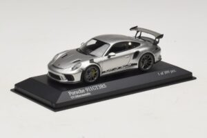 Porsche 911 991.2 GT3 RS Ezüst Minichamps 1:43 410067020 Fém – 2. kép a 5-ből