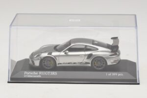 Porsche 911 991.2 GT3 RS Ezüst Minichamps 1:43 410067020 Fém – 4. kép a 5-ből