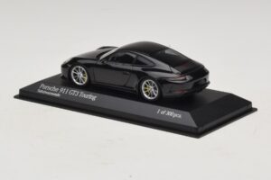 Porsche 911 991.2 GT3 Touring Fekete Metál Minichamps 1:43 410067424 Diecast – 3. kép a 5-ből