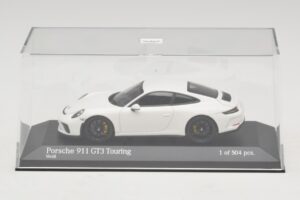 Porsche 911 991.2 GT3 Touring Fehér Minichamps 1:43 410067420 Fém – 4. kép a 5-ből