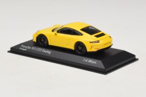 Porsche 911 991.2 GT3 Touring Sárga Minichamps 1:43 410067421 Fém – 3. kép a 5-ből
