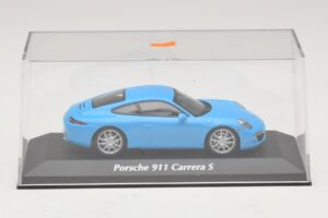 Porsche 911 991 Carrera S Kék Maxichamps 1:43 940060220 Fém – 4. kép a 5-ből