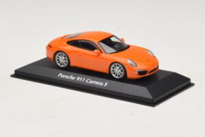 Porsche 911 991 Carrera S Narancssárga Maxichamps 1:43 940060221 Fém – 3. kép a 5-ből