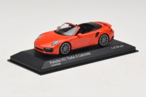 Porsche 911 991 Turbo S Kabrió Narancssárga Minichamps 1:43 410067181 Fém – 2. kép a 5-ből