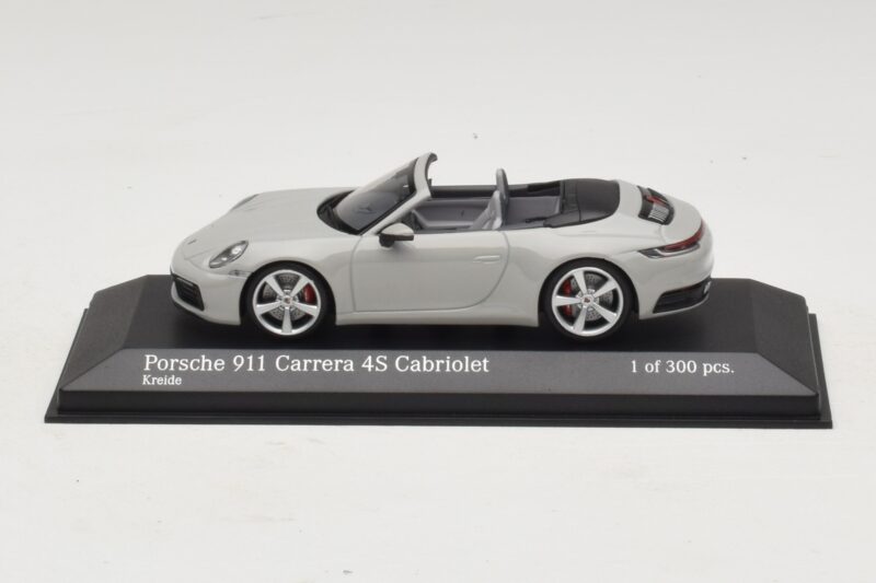 Porsche 911 992 Carrera 4S Kabrió Szürke Minichamps 1:43 Porsche 911 992 Carrera 4S Kabrió Szürke Minichamps 1:43 410069331 Fém
