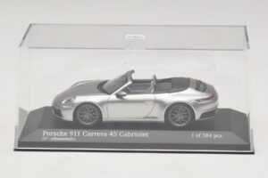 Porsche 911 992 Carrera 4S Kabrió Ezüst Minichamps 1:43 410069330 Fém – 4. kép a 5-ből