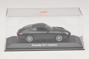 Porsche 911 996 Carrera Fekete Maxichamps 1:43 940061020 Fém – 4. kép a 5-ből
