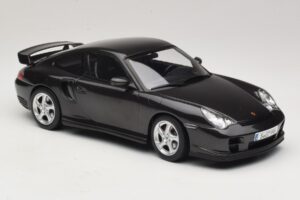 Porsche 911 996 GT2 Fekete Metál KK-Scale 1:18 KKDC181453 Fém – 4. kép a 6-ből