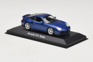 Porsche 911 996 Turbo Blue Metallic Maxichamps 1:43 940069301 Fém – 3. kép a 5-ből