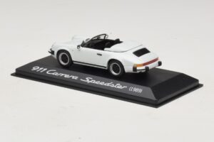 Porsche 911 G-Series Carrera Speedster Fehér Minichamps 1:43 WAP0210360A Fém – 3. kép a 5-ből