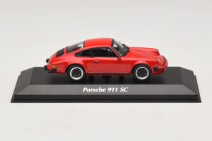 Porsche 911 SC Piros Maxichamps 1:43 940062021 Fém