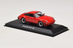 Porsche 911 SC Piros Maxichamps 1:43 940062021 Fém – 3. kép a 5-ből