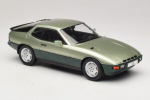 Porsche 924 Turbo Világoszöld & Sötétzöld MCG 1:18 MCG18660 Fém – 4. kép a 6-ből