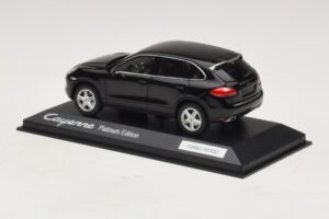 Porsche Cayenne 9PA Platina Kiadás Fekete Minichamps 1:43 WAP0200160E Fém – 3. kép a 5-ből