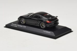 Porsche Cayman GT4 981 Black Metallic Minichamps 1:43 410066121 Fém – 3. kép a 5-ből