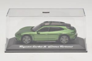 Porsche Taycan Turbo S Cross Turismo Zöld Minichamps 1:43 WAP0207830M003 Fém – 4. kép a 5-ből