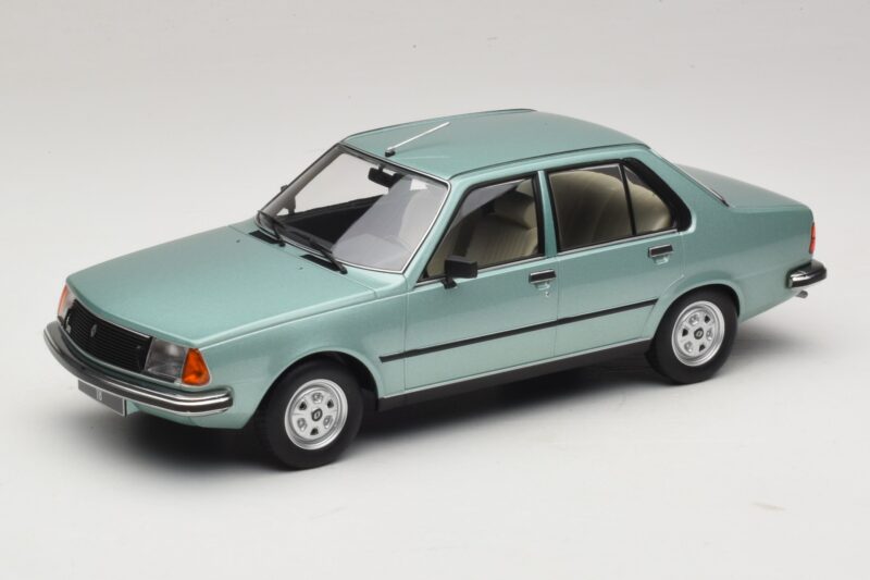 Renault 18 Világoszöld MCG 1:18 MCG18596 Fém
