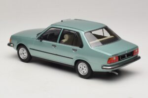Renault 18 Világoszöld MCG 1:18 MCG18596 Fém – 5. kép a 6-ből