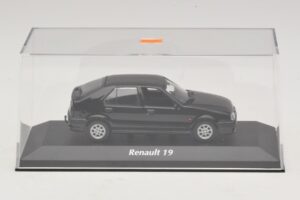 Renault 19 Fekete Maxichamps 1:43 940113701 Diecast – 4. kép a 5-ből