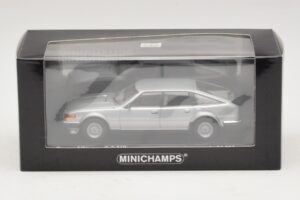 Rover Vitesse SD1 3.5 V8 Ezüst Minichamps 1:43 400138500 Fém – 5. kép a 5-ből