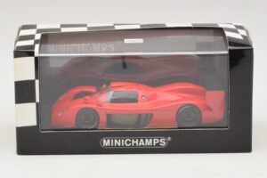 Toyota GT-One TS020 Street Piros Minichamps 1:43 433991603 Fém – 5. kép a 5-ből