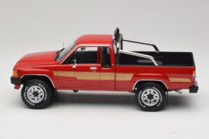 Toyota Hilux N50 Xtra Cab 4x4 Piros KK-Scale 1:18 KKDC181562 Fém – 3. kép a 6-ből