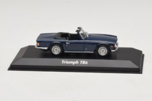 Triumph TR6 Sötétkék Maxichamps 1:43 940132570 Fém