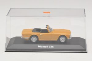Triumph TR6 Narancssárga Maxichamps 1:43 940132571 Fém – 4. kép a 5-ből