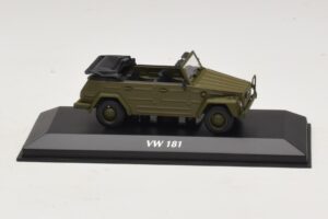 Volkswagen 181 Olajzöld Maxichamps 1:43 940050030 Fém
