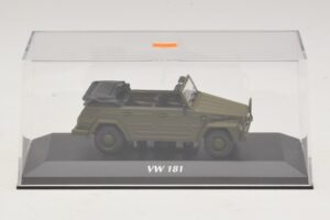 Volkswagen 181 Olajzöld Maxichamps 1:43 940050030 Fém – 4. kép a 5-ből