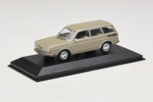 Volkswagen 411 LE Variant Savanna Beige Minichamps 1:43 400051114 Fém – 2. kép a 5-ből