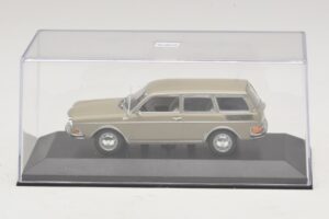 Volkswagen 411 LE Variant Savanna Beige Minichamps 1:43 400051114 Fém – 4. kép a 5-ből