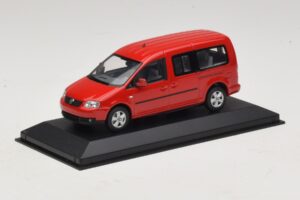 Volkswagen Caddy 2K Bus Piros Minichamps 1:43 CADDY009 Fém – 2. kép a 5-ből