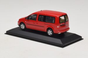 Volkswagen Caddy 2K Bus Piros Minichamps 1:43 CADDY009 Fém – 3. kép a 5-ből