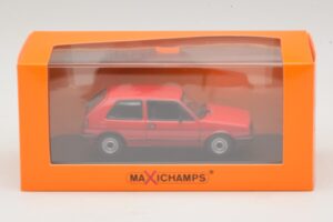 Volkswagen Golf GTI Mk2 Piros Maxichamps 1:43 940054121 Fém – 5. kép a 5-ből