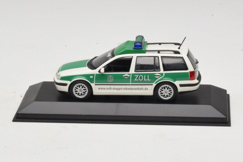 Volkswagen Golf Mk4 Variant Polizei Minichamps 1:43 430056090 Fém