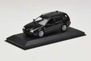 Volkswagen Golf Mk4 Variant Sport Highline BBS Edition Fekete Pótdoboz Minichamps 1:43 GOLF008-R1 Fém – 2. kép a 5-ből