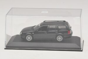 Volkswagen Golf Mk4 Variant Sport Highline BBS Edition Fekete Pótdoboz Minichamps 1:43 GOLF008-R1 Fém – 4. kép a 5-ből
