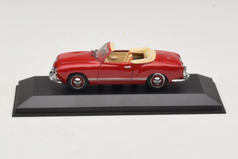 Volkswagen Karmann Ghia Kabrió Sötétpiros Minichamps 1:43 5032 Fém