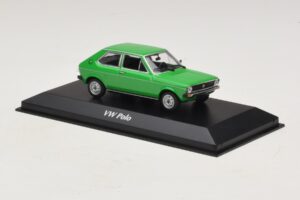 Volkswagen Polo Mk1 Zöld Maxichamps 1:43 940050501 Fém – 3. kép a 5-ből