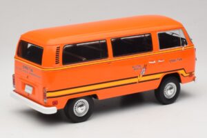 Volkswagen T2 Elektrotransporter EPRI-TVA Narancssárga IXO 1:18 U18RDC004-B Fém – 2. kép a 6-ből