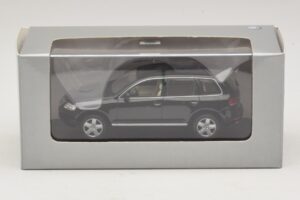 Volkswagen Touareg 7L Fekete Minichamps 1:43 TOUAREG002 Fém – 5. kép a 5-ből