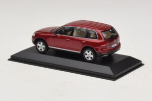 Volkswagen Touareg 7L Piros Minichamps 1:43 TOUAREG003 Fém – 3. kép a 5-ből