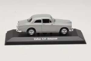 Volvo 121 Amazon Szürke Maxichamps 1:43 Volvo 121 Amazon Szürke Maxichamps 1:43 940171000 Fém